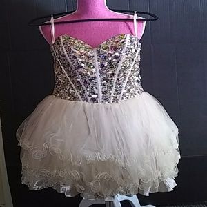 Prom bling champagne cocktail dress Like New